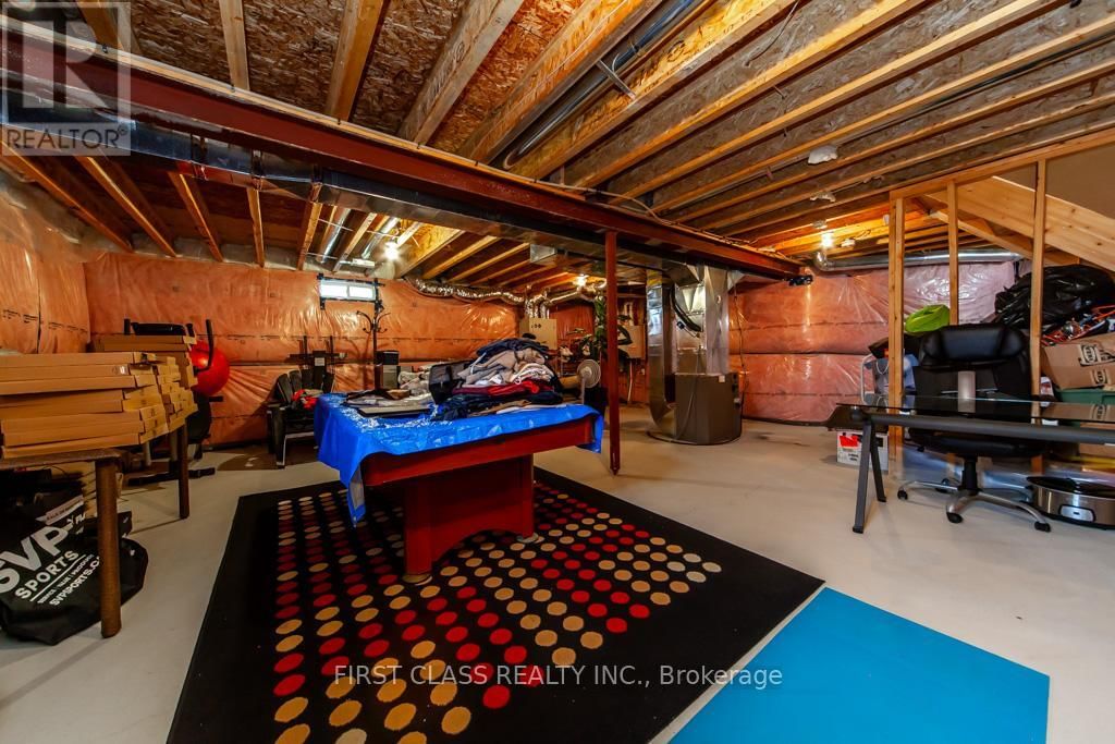 743 SAWMILL ROAD Image 38