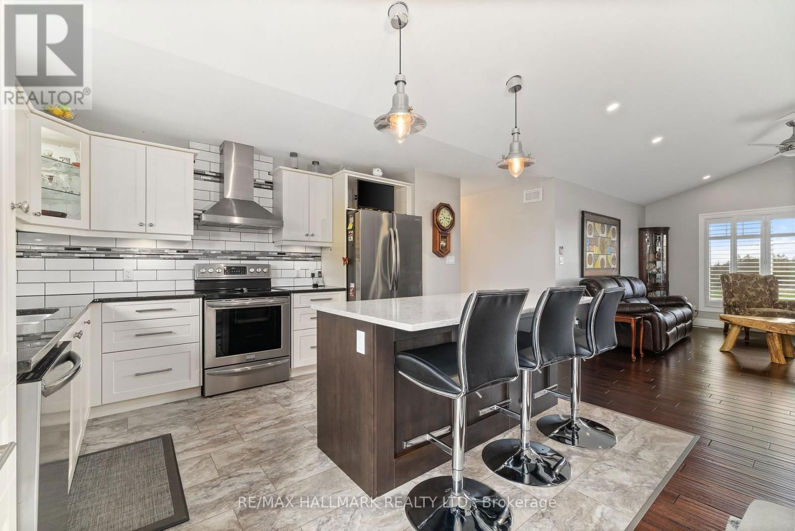 32 STINSON BLOCK ROAD Image 13
