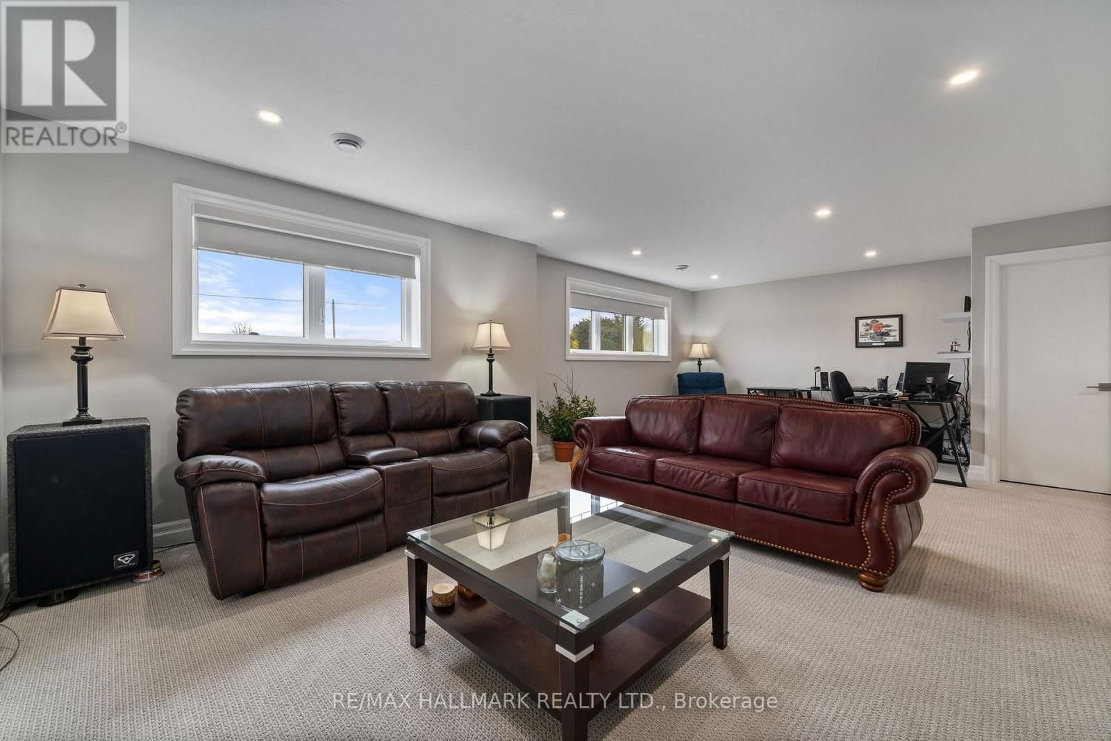 32 STINSON BLOCK ROAD Image 25
