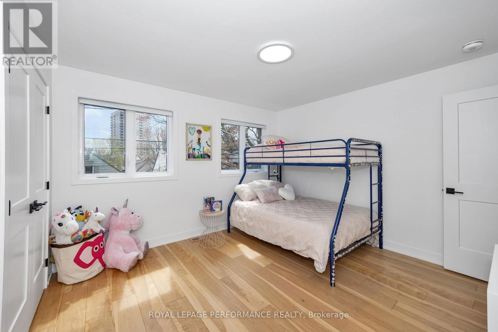 80 DAGMAR AVENUE Image 20