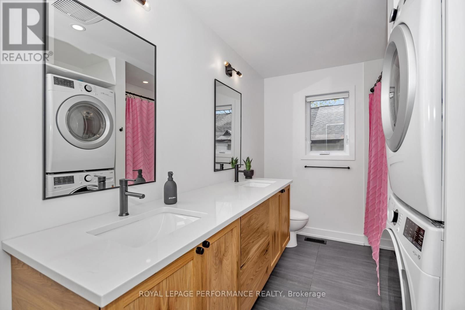 80 DAGMAR AVENUE Image 22