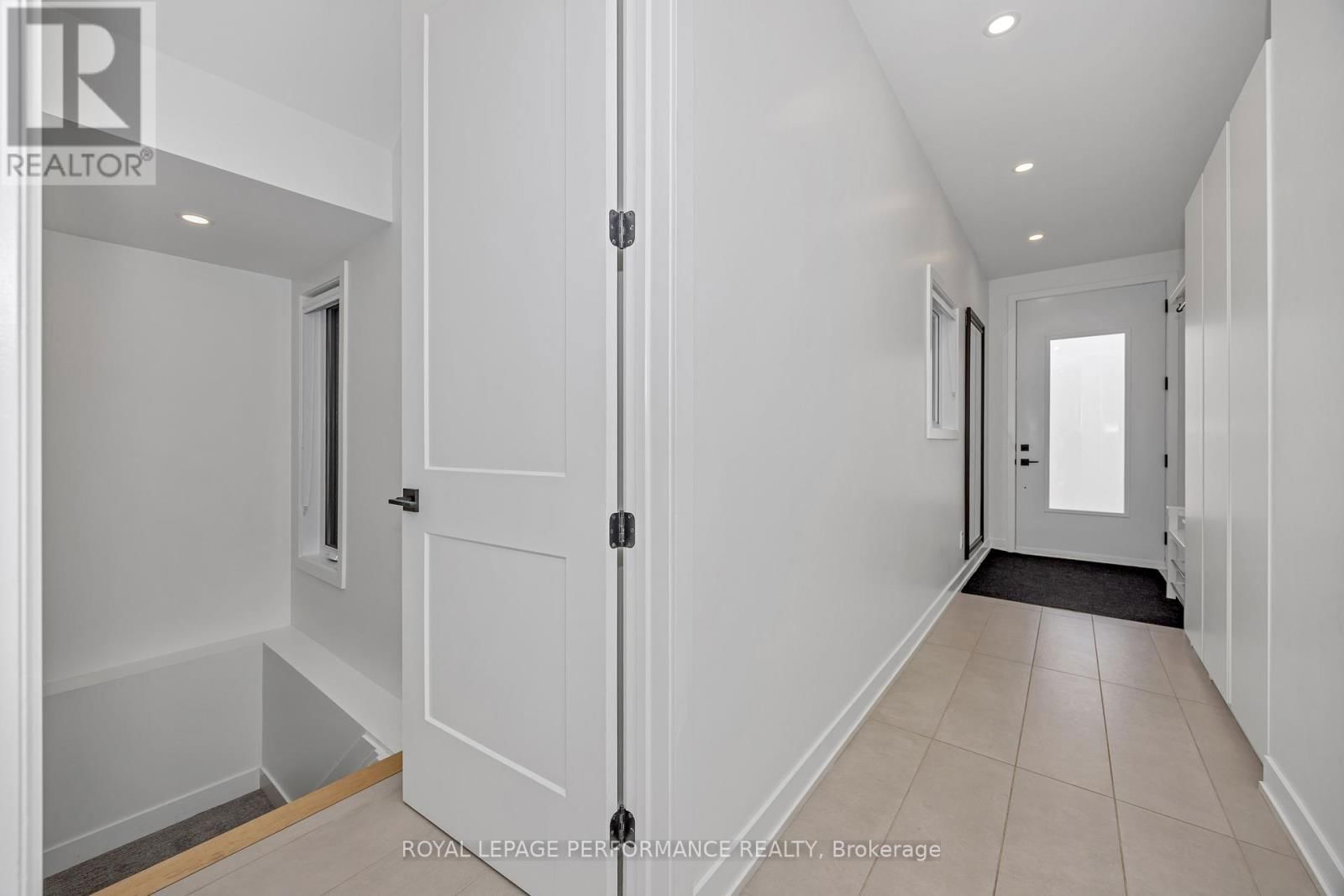 80 DAGMAR AVENUE Image 32
