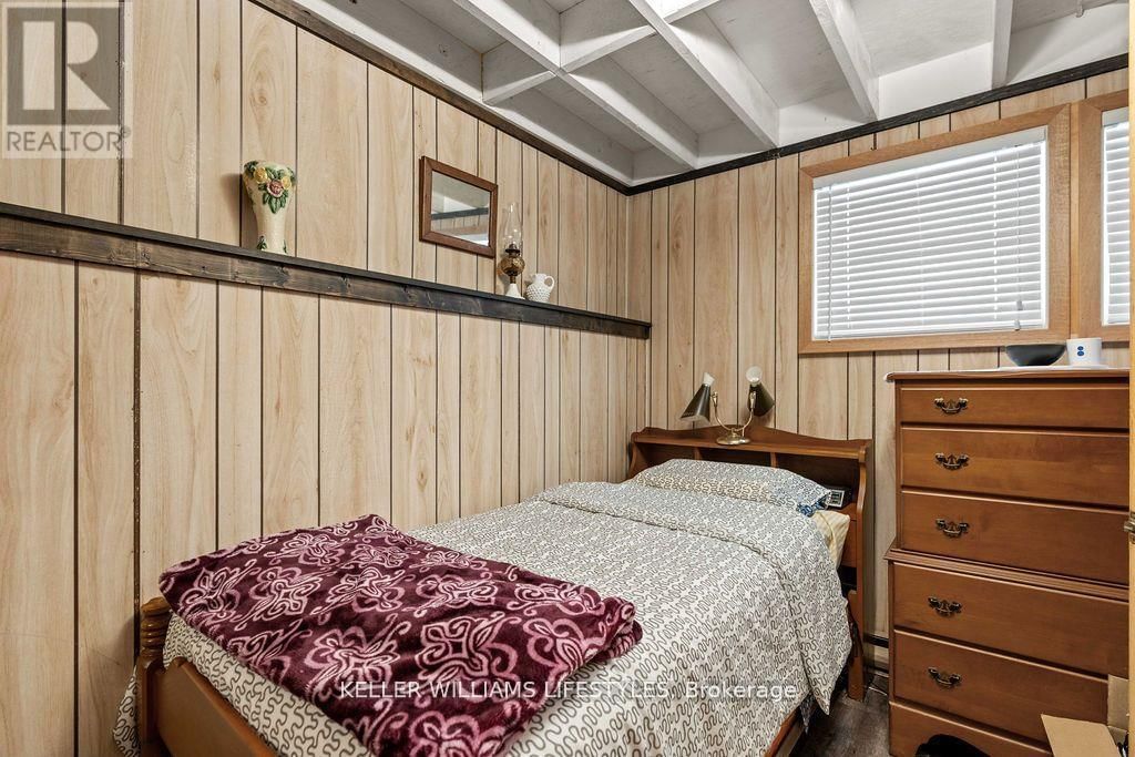 7403 SANDERSON ROAD Image 21
