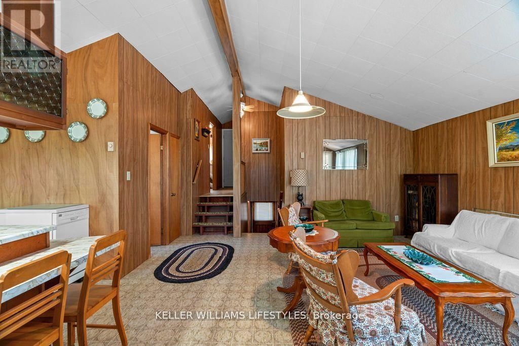 7403 SANDERSON ROAD Image 6