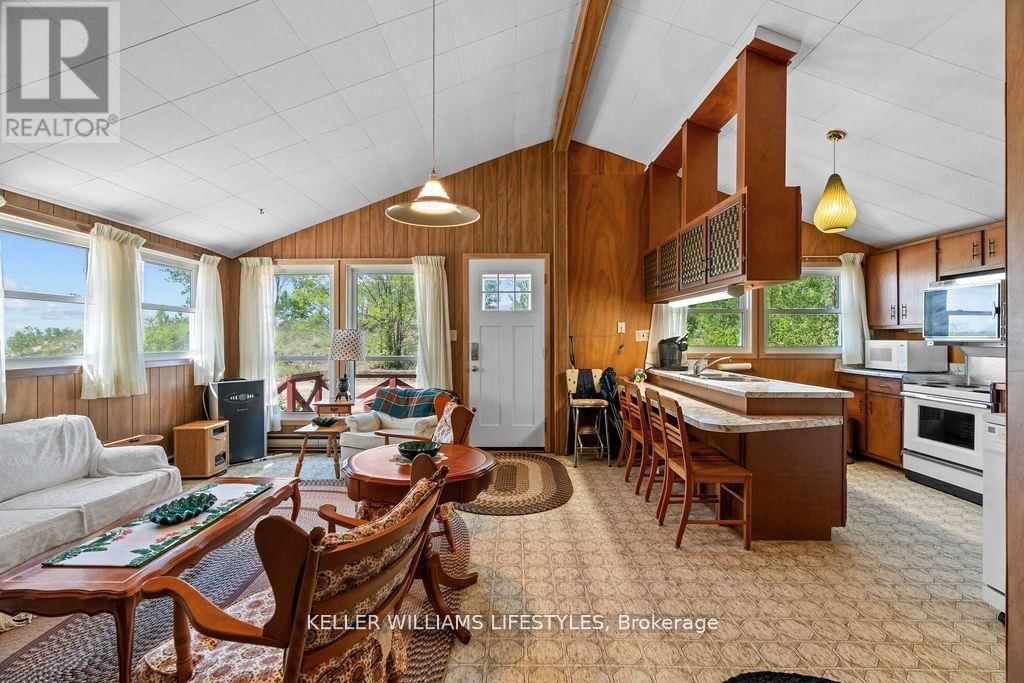 7403 SANDERSON ROAD Image 7