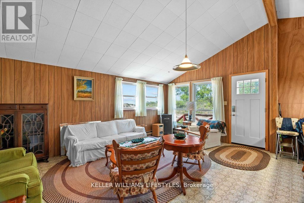 7403 SANDERSON ROAD Image 8