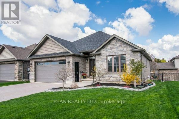 49 HALLIDAY DRIVE Image 1