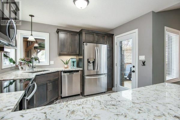 49 HALLIDAY DRIVE Image 10
