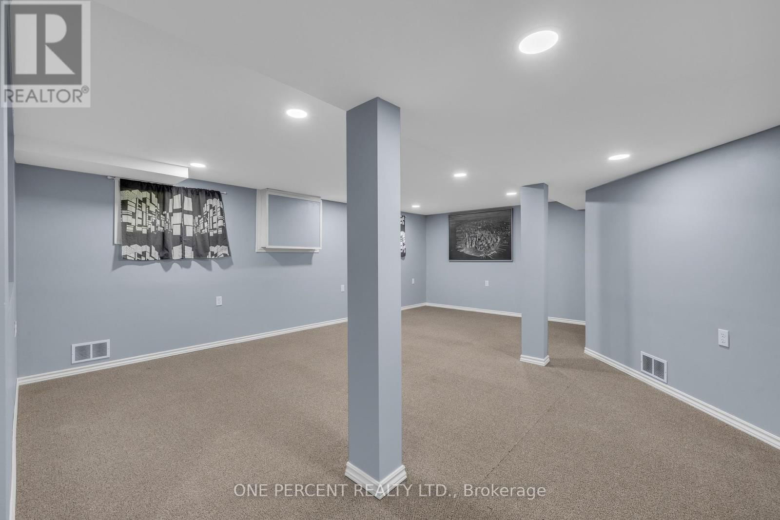 6 TWIN TERRACE Image 34