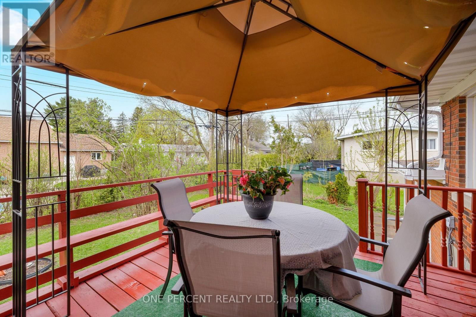 6 TWIN TERRACE Image 44