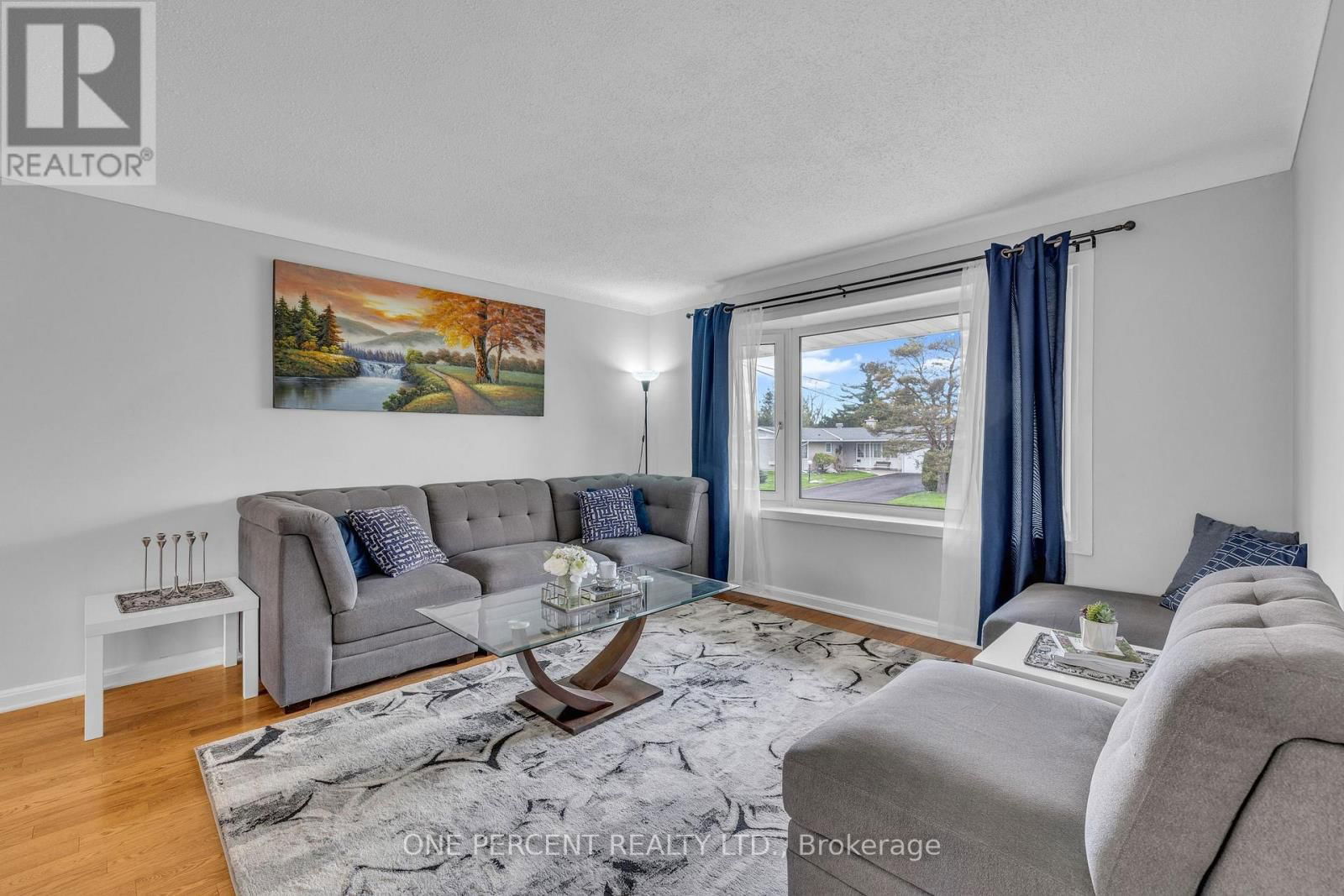 6 TWIN TERRACE Image 6