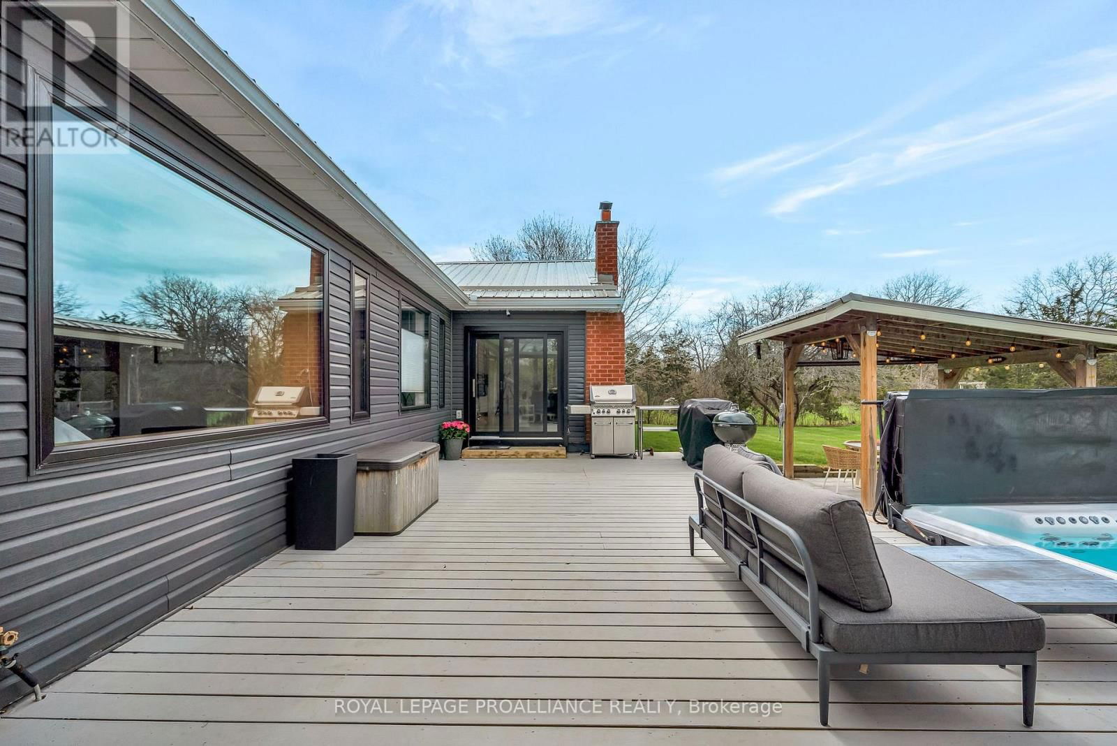 135 HISCOCK SHORES ROAD Image 36