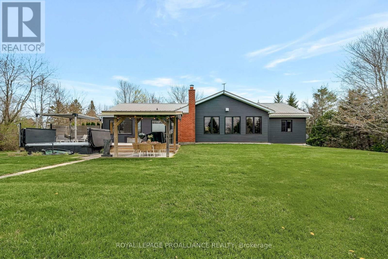 135 HISCOCK SHORES ROAD Image 45