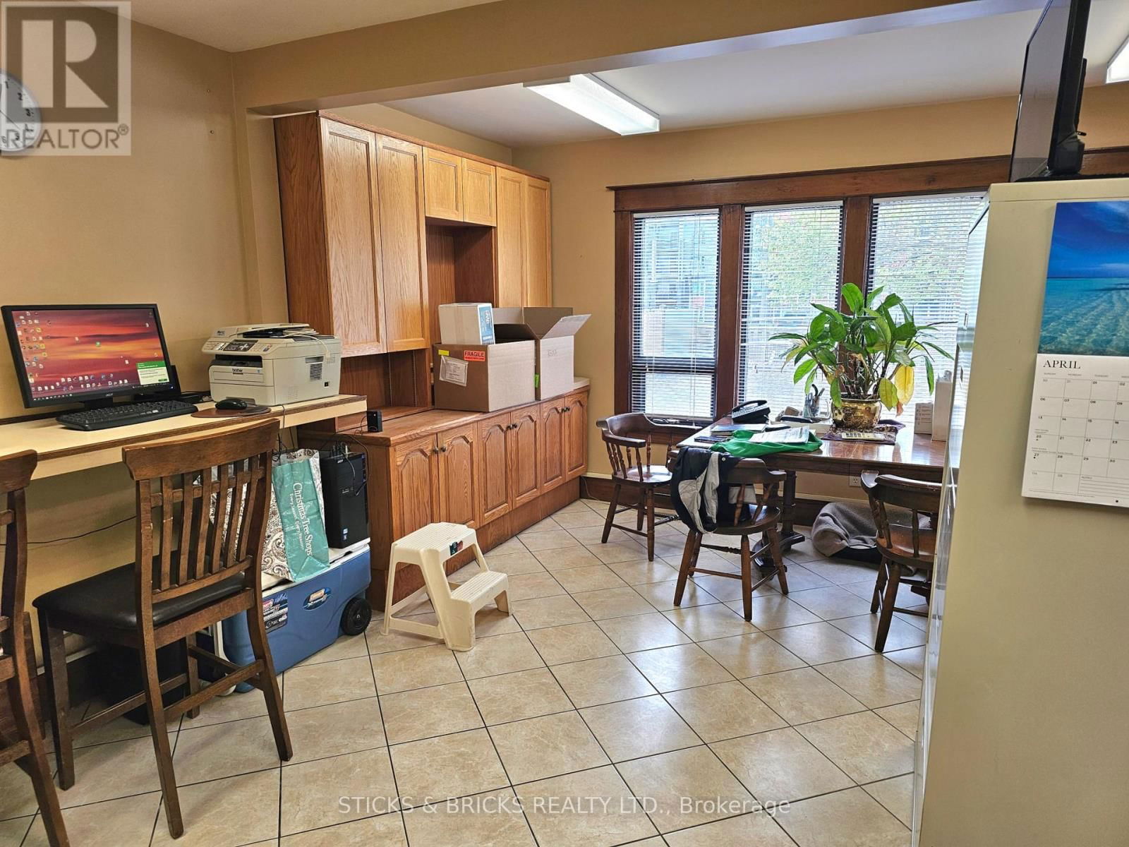 6974 LUNDYS LANE Image 4