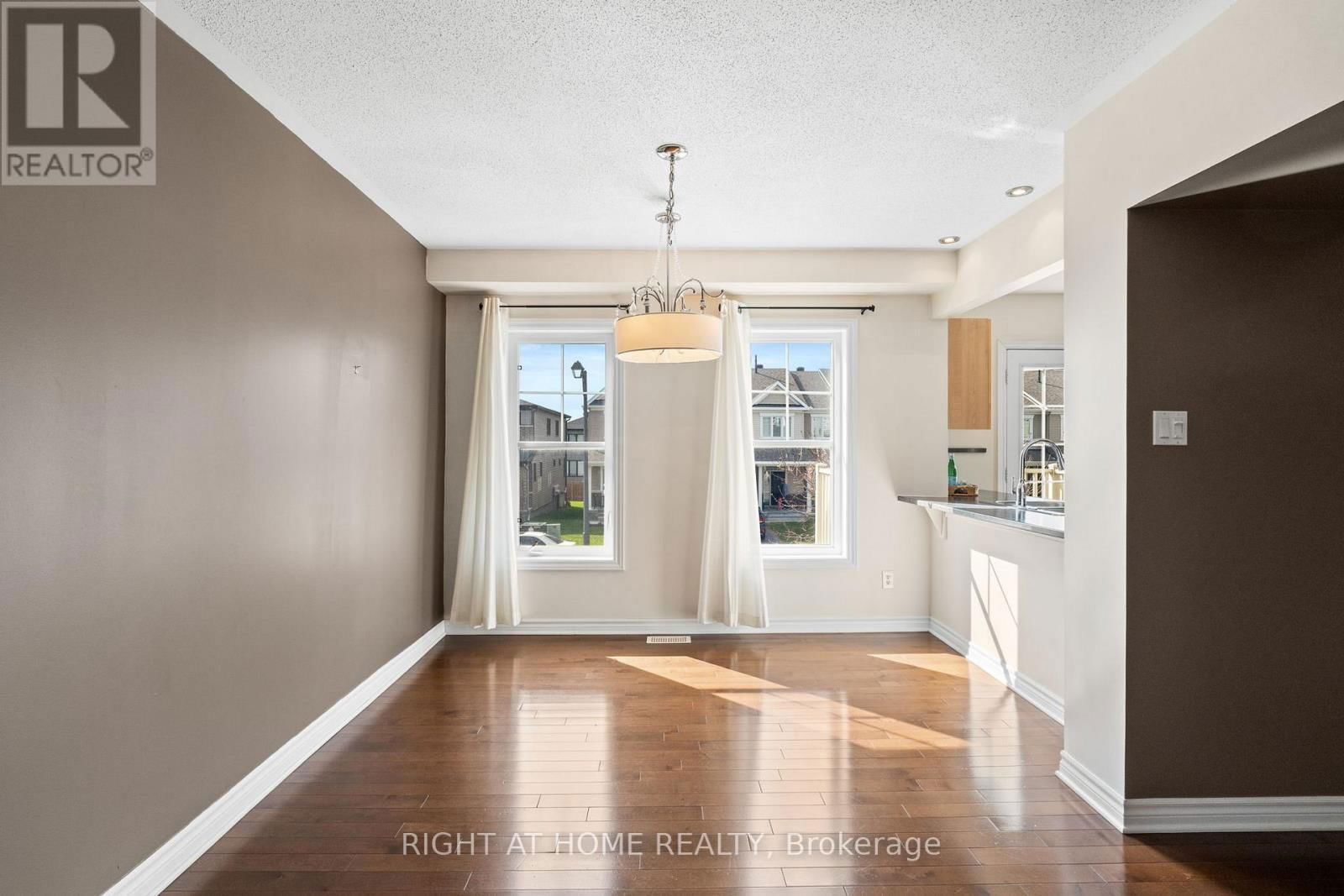 2557 WATERLILLY WAY Image 10