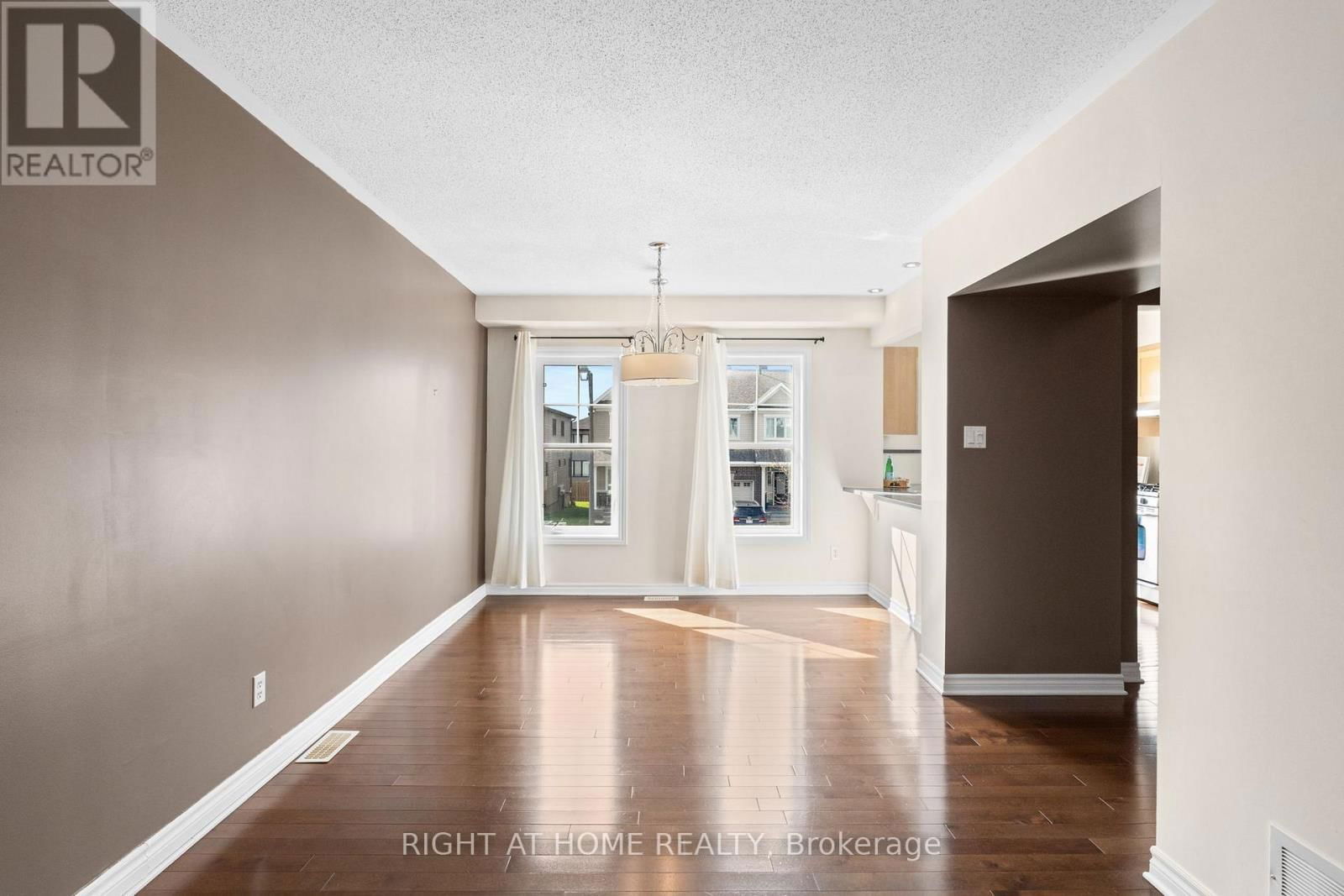 2557 WATERLILLY WAY Image 12