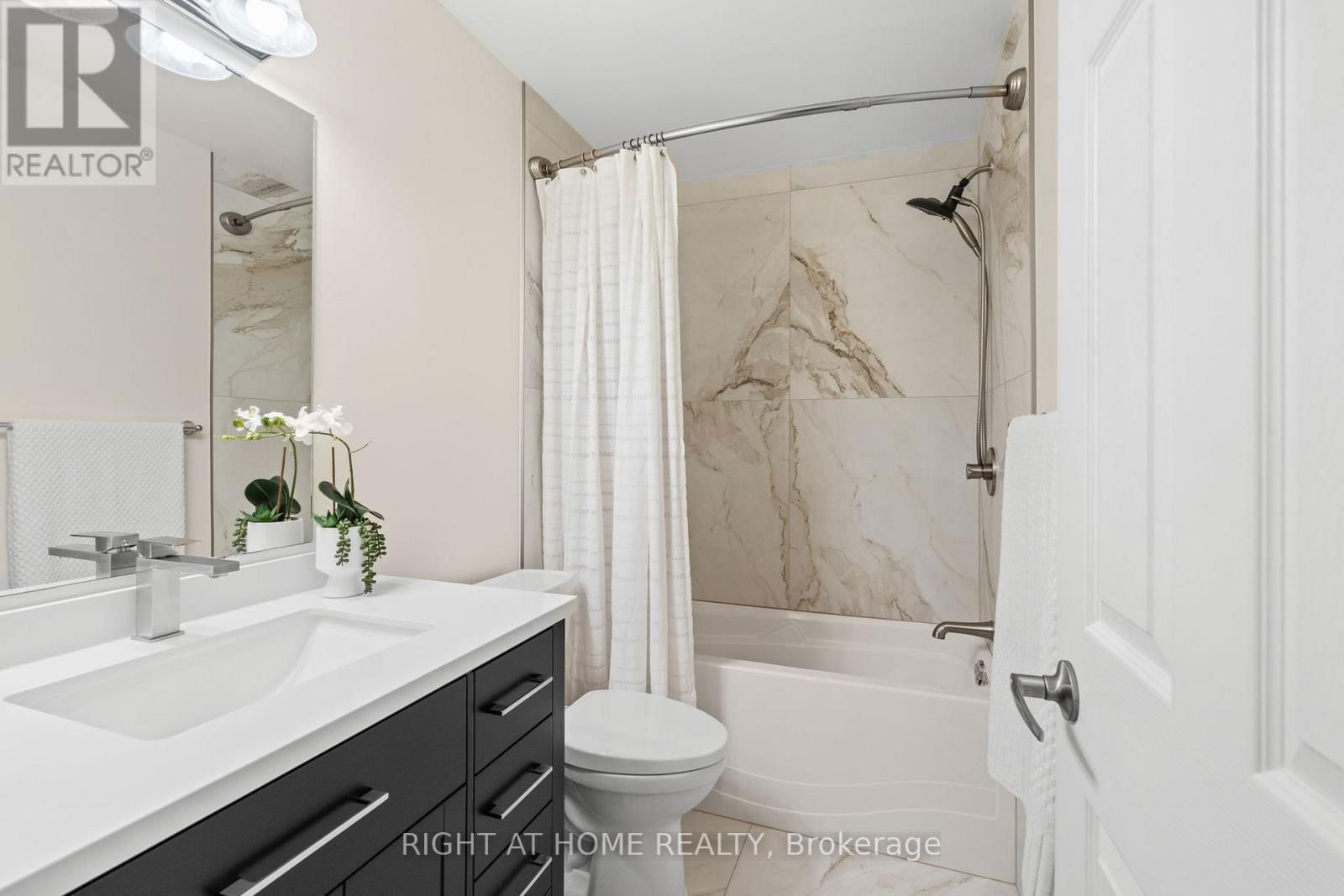 2557 WATERLILLY WAY Image 20