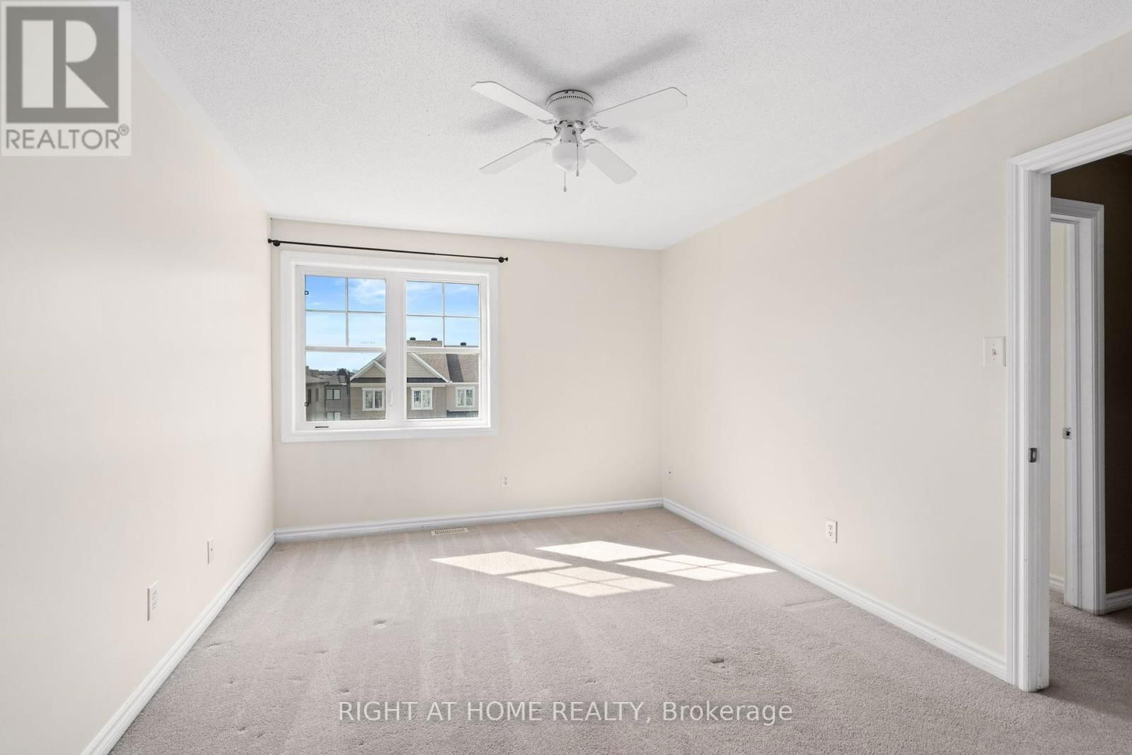 2557 WATERLILLY WAY Image 26