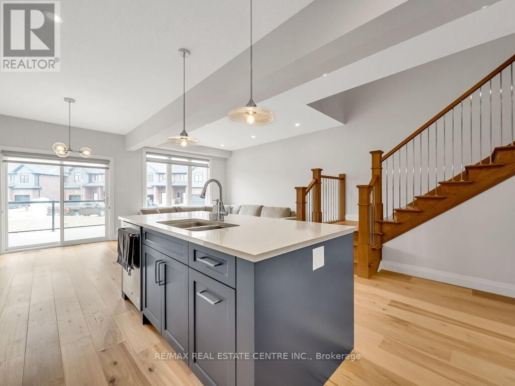 36 WALKER ROAD Image 22
