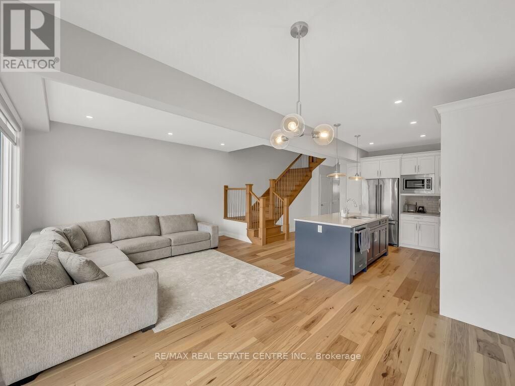 36 WALKER ROAD Image 23