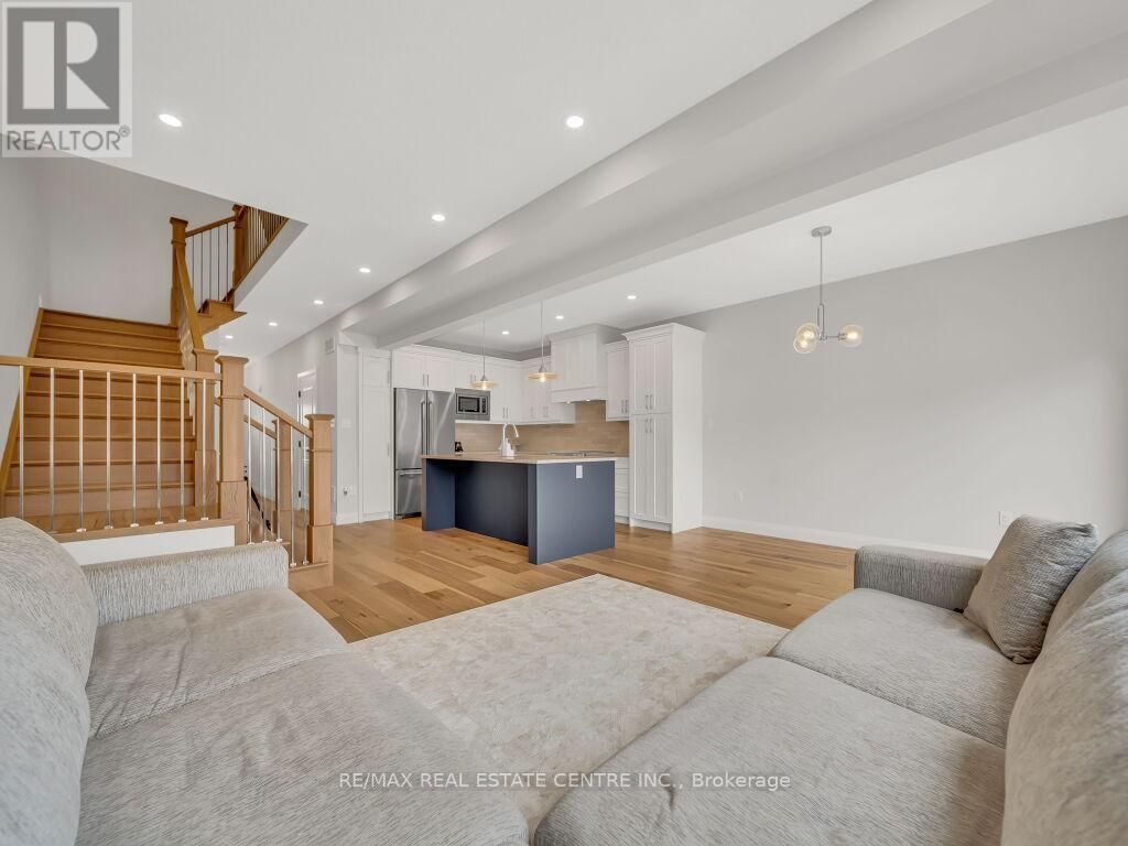 36 WALKER ROAD Image 24