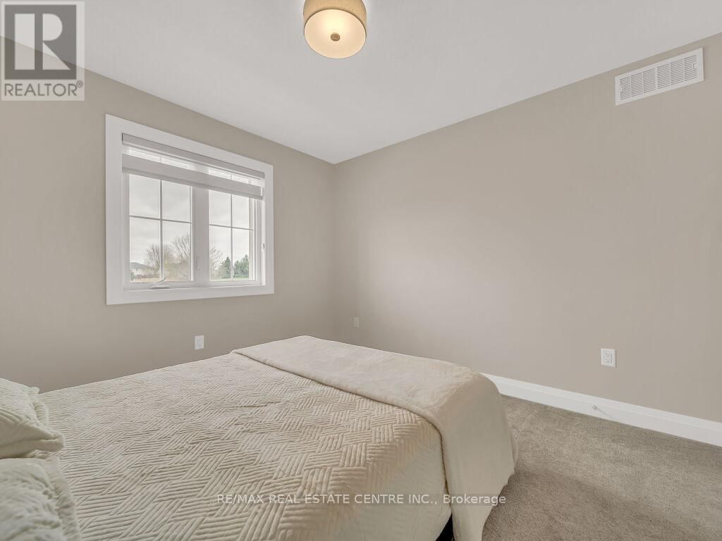 36 WALKER ROAD Image 30