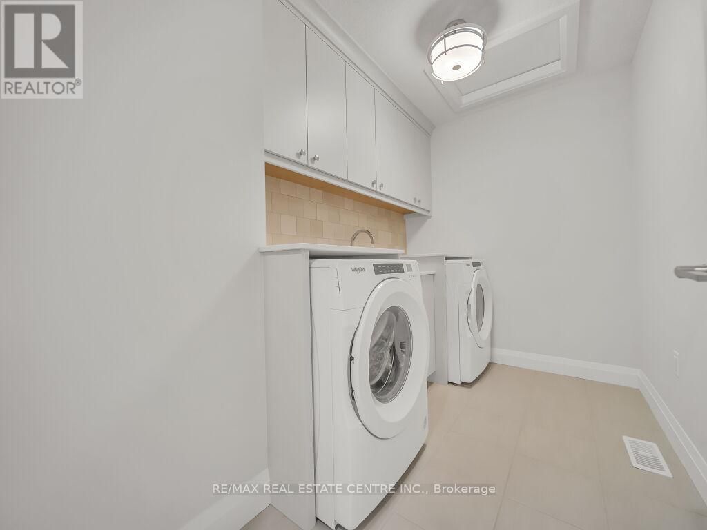 36 WALKER ROAD Image 35