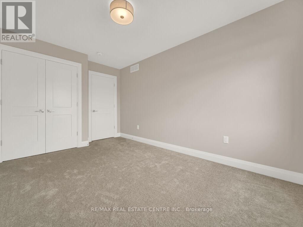 36 WALKER ROAD Image 38