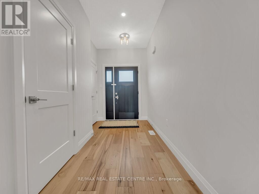 36 WALKER ROAD Image 8