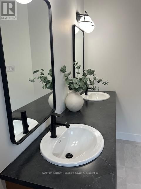 148 FOXBOROUGH PLACE Image 24