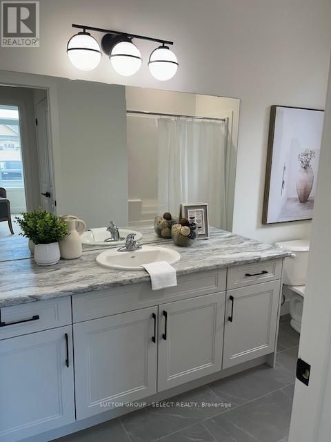 148 FOXBOROUGH PLACE Image 29
