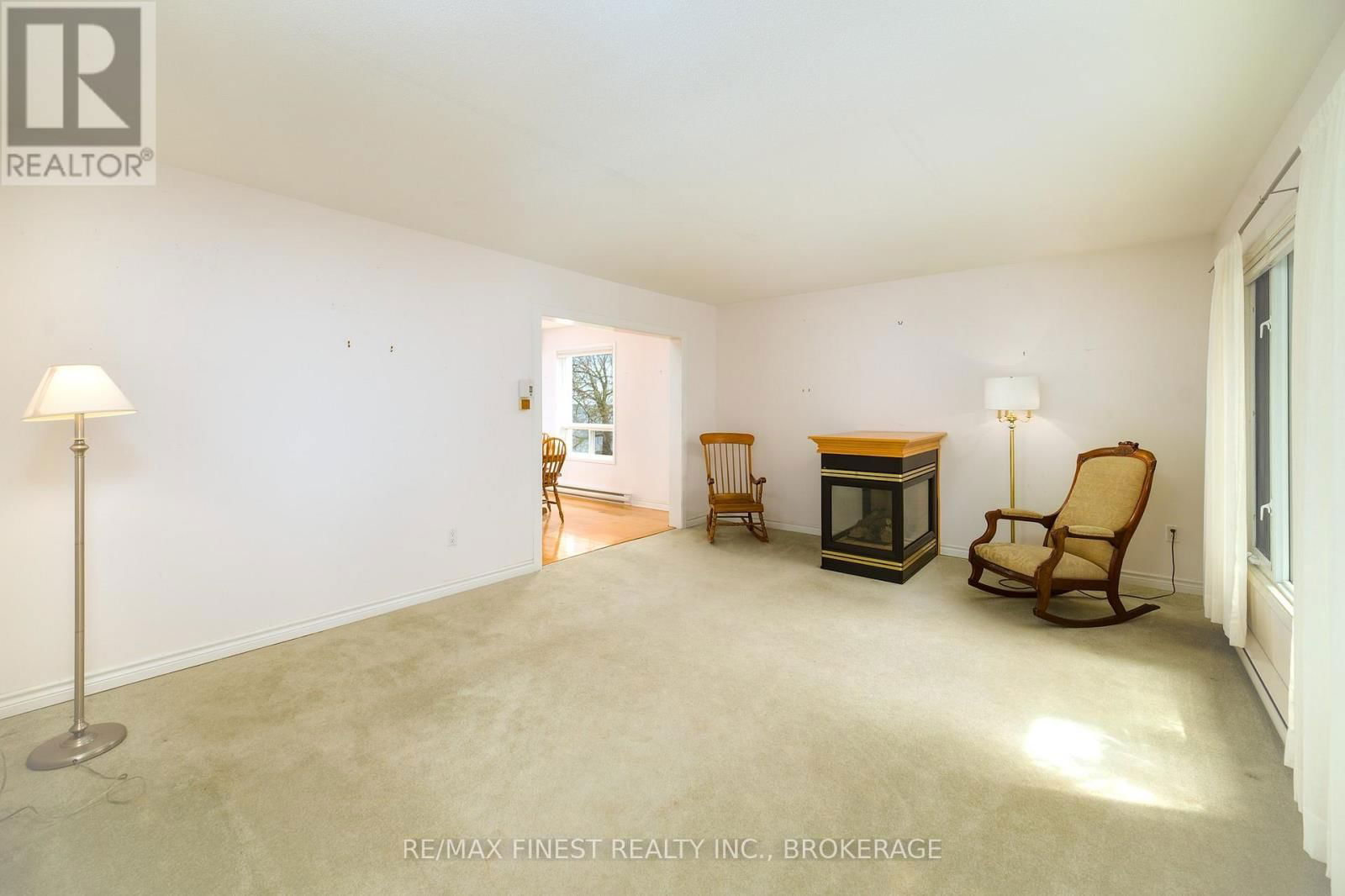 9820 FRONT ROAD Image 16
