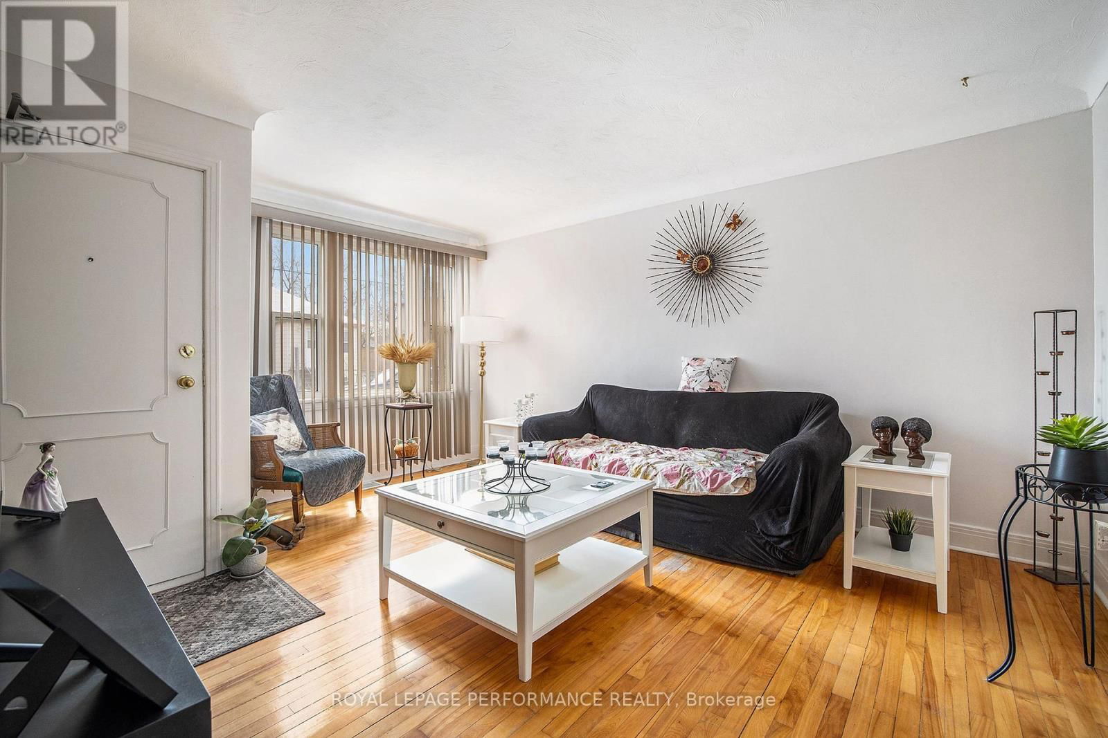 327-329 SHAKESPEARE STREET Image 5