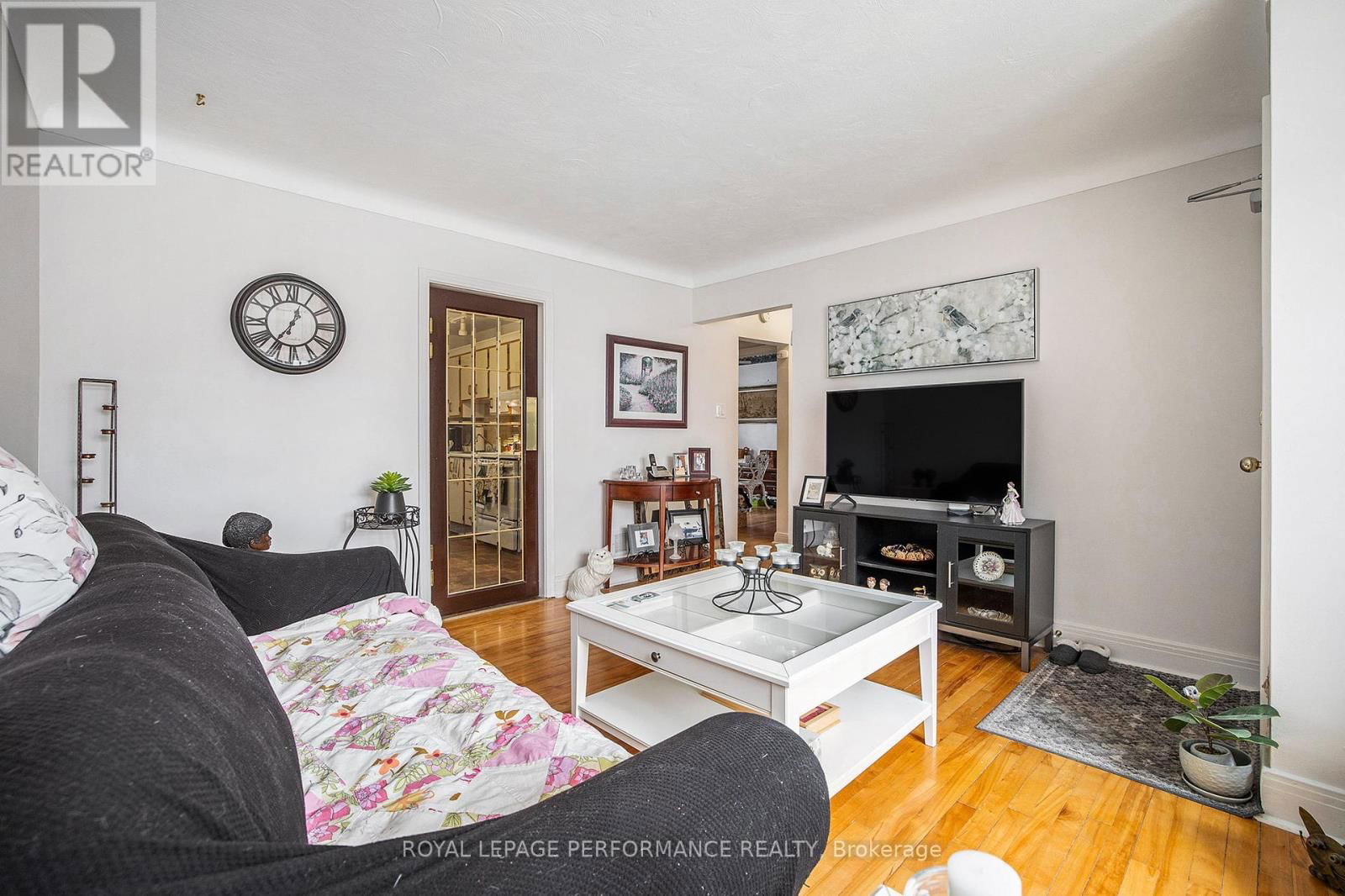 327-329 SHAKESPEARE STREET Image 7