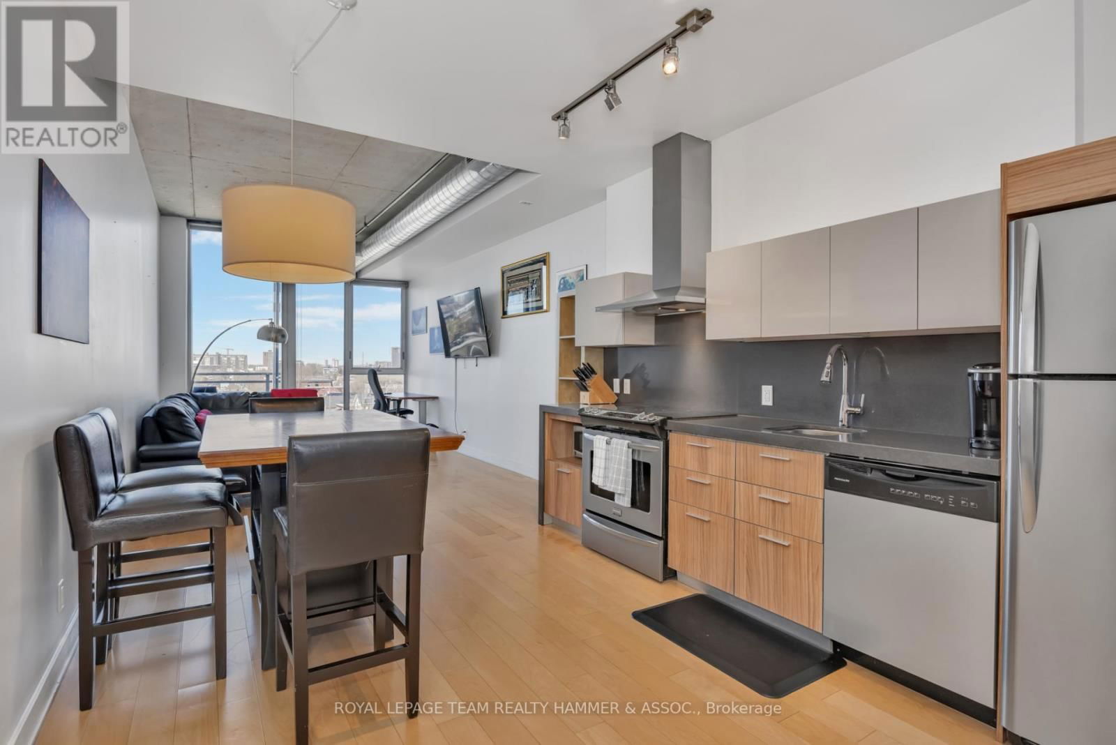 706 - 360 MCLEOD STREET Image 6