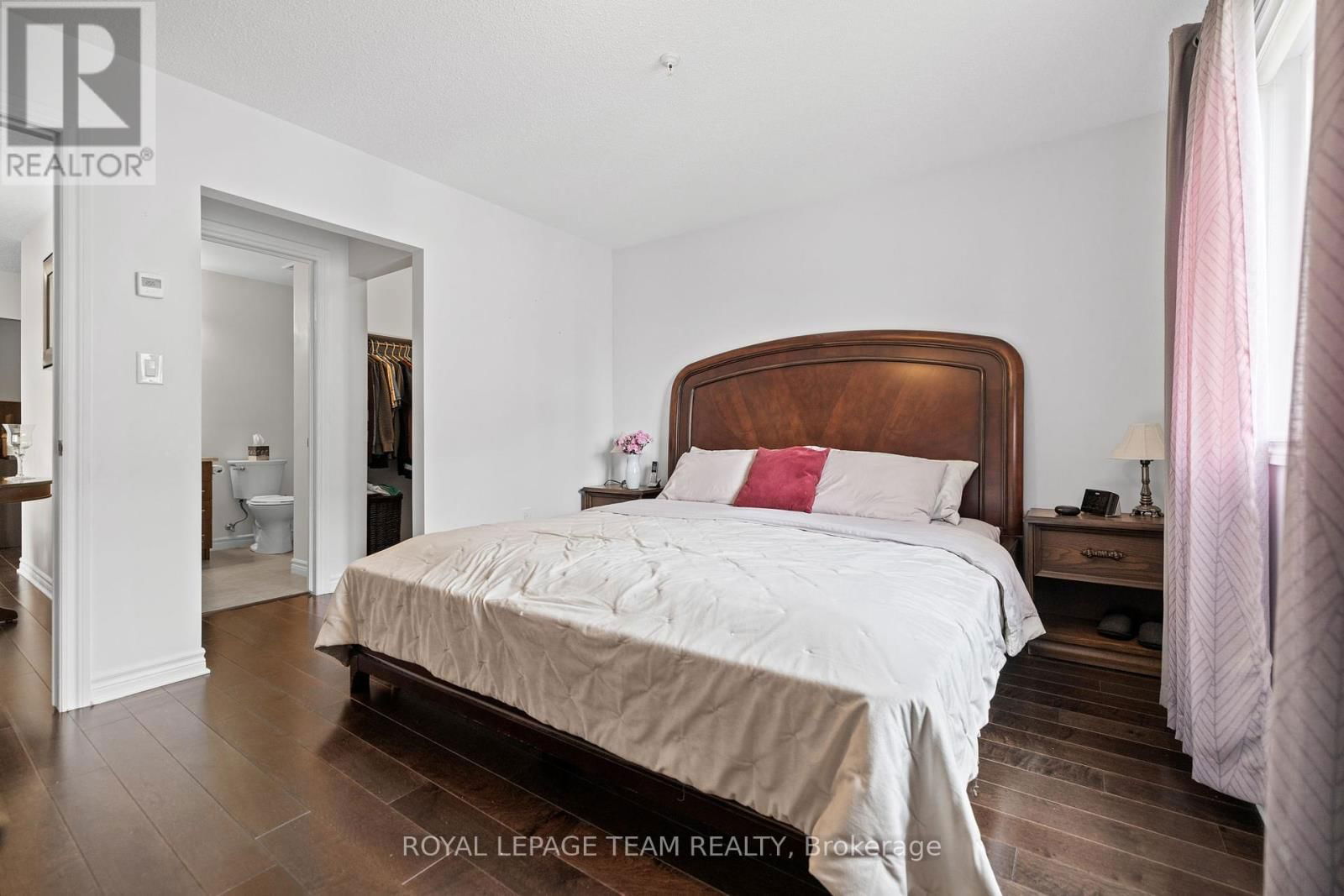 301 - 141 POTTS PRIVATE Image 14