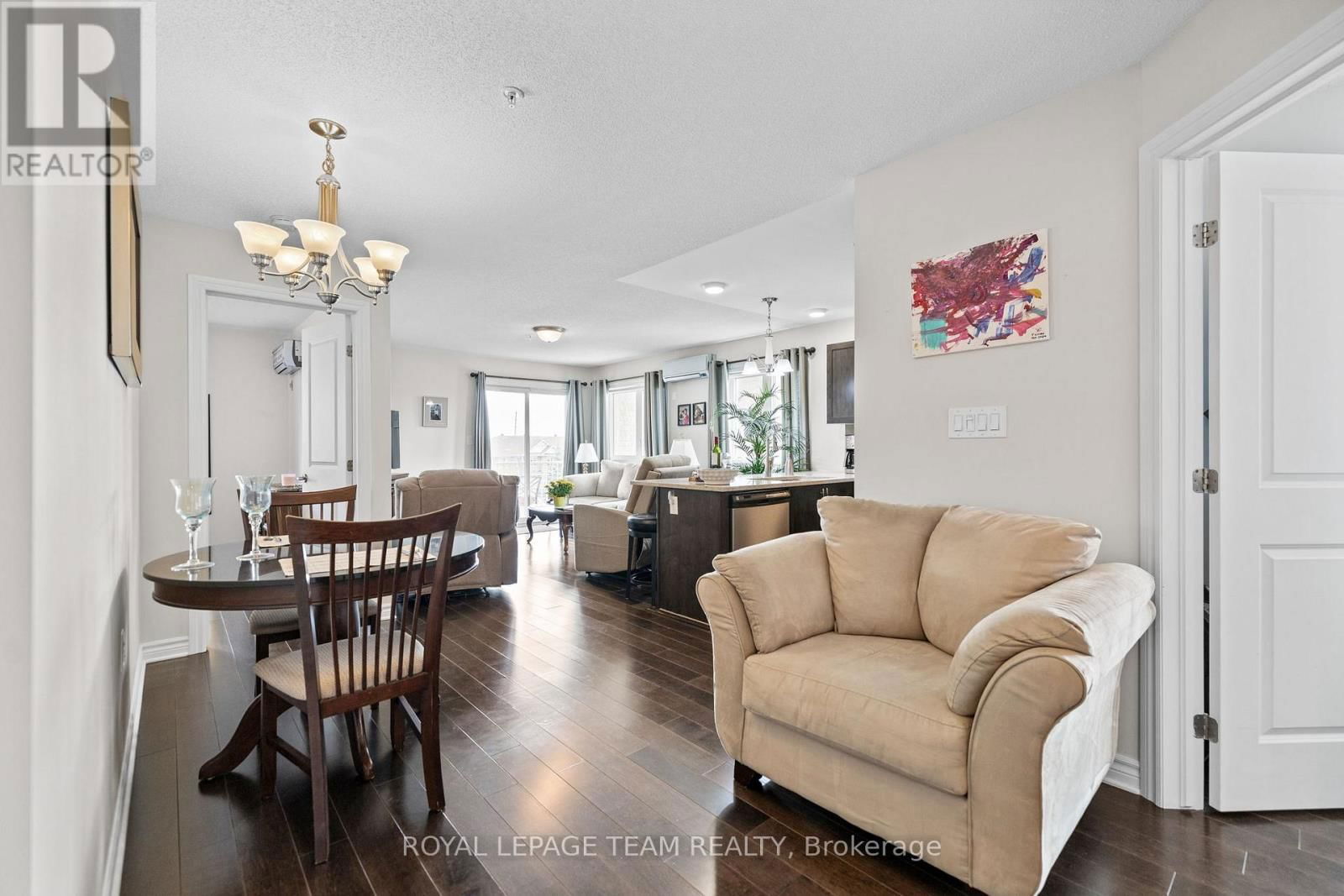301 - 141 POTTS PRIVATE Image 5