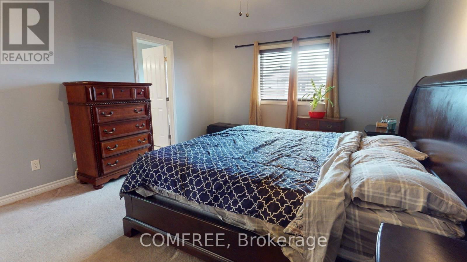 962 LINARIA WALK Image 17