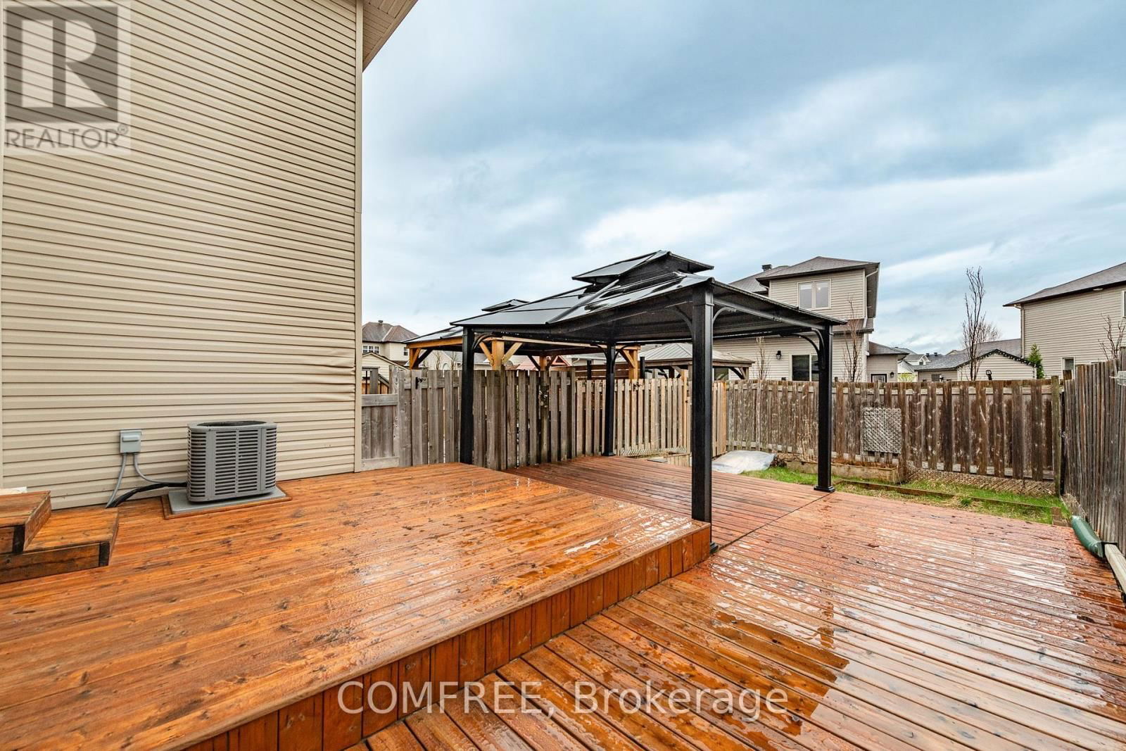 962 LINARIA WALK Image 23