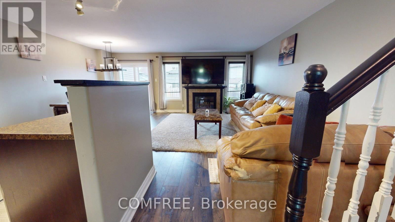 962 LINARIA WALK Image 3