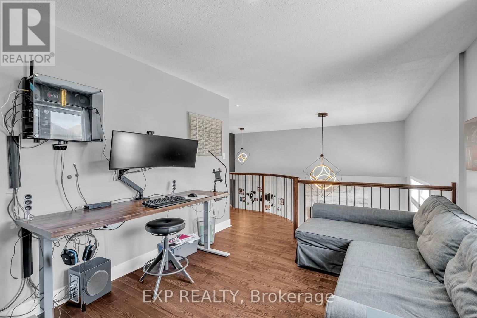 2114 HELENE-CAMPBELL ROAD Image 23
