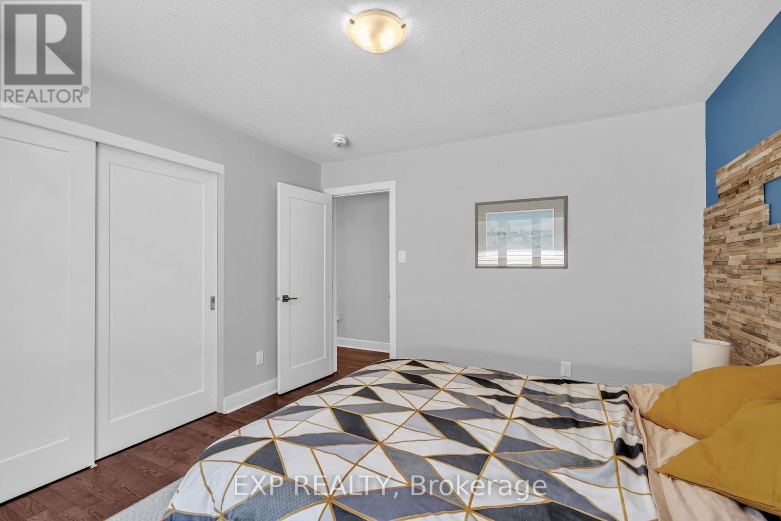2114 HELENE-CAMPBELL ROAD Image 26