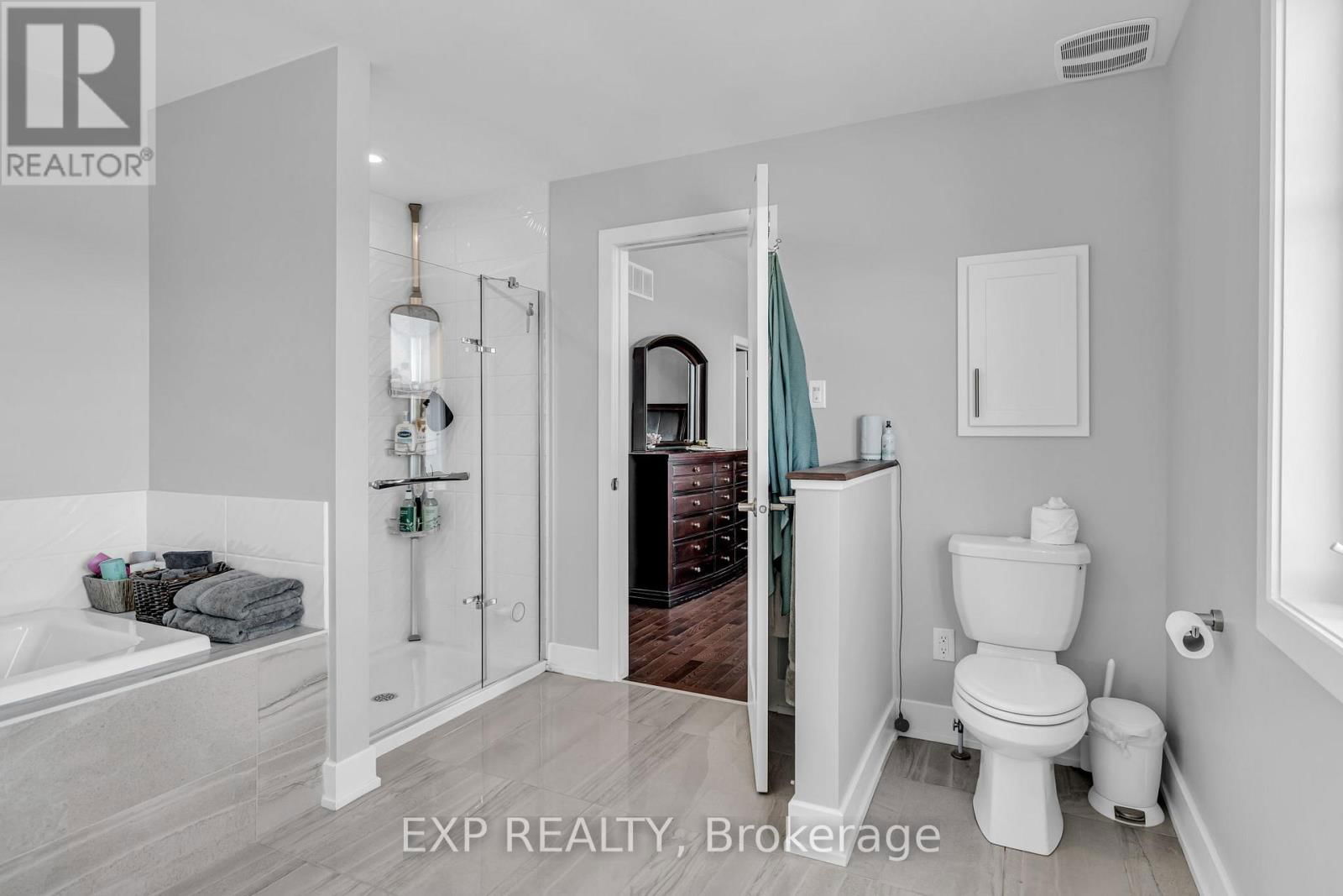 2114 HELENE-CAMPBELL ROAD Image 34