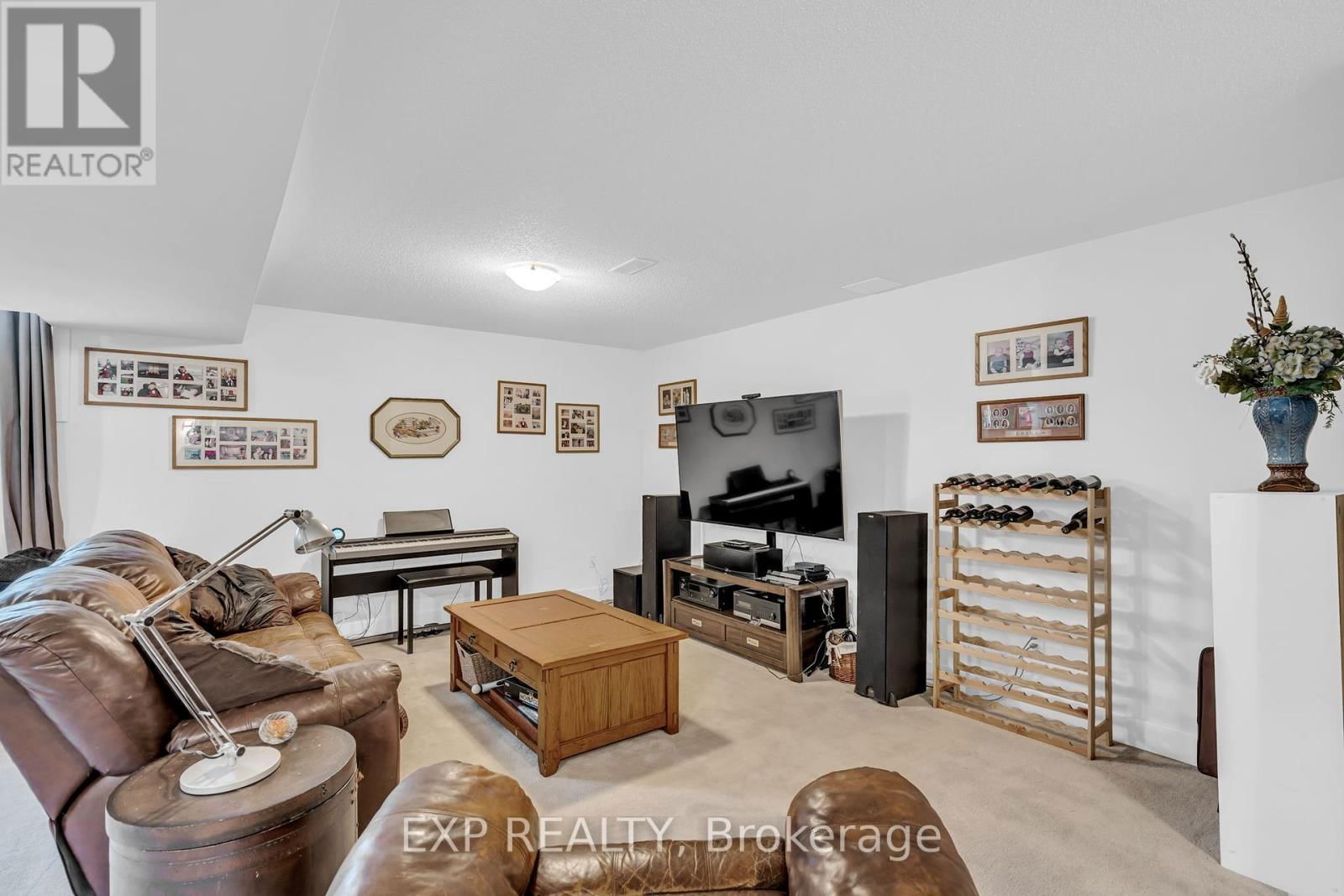2114 HELENE-CAMPBELL ROAD Image 38