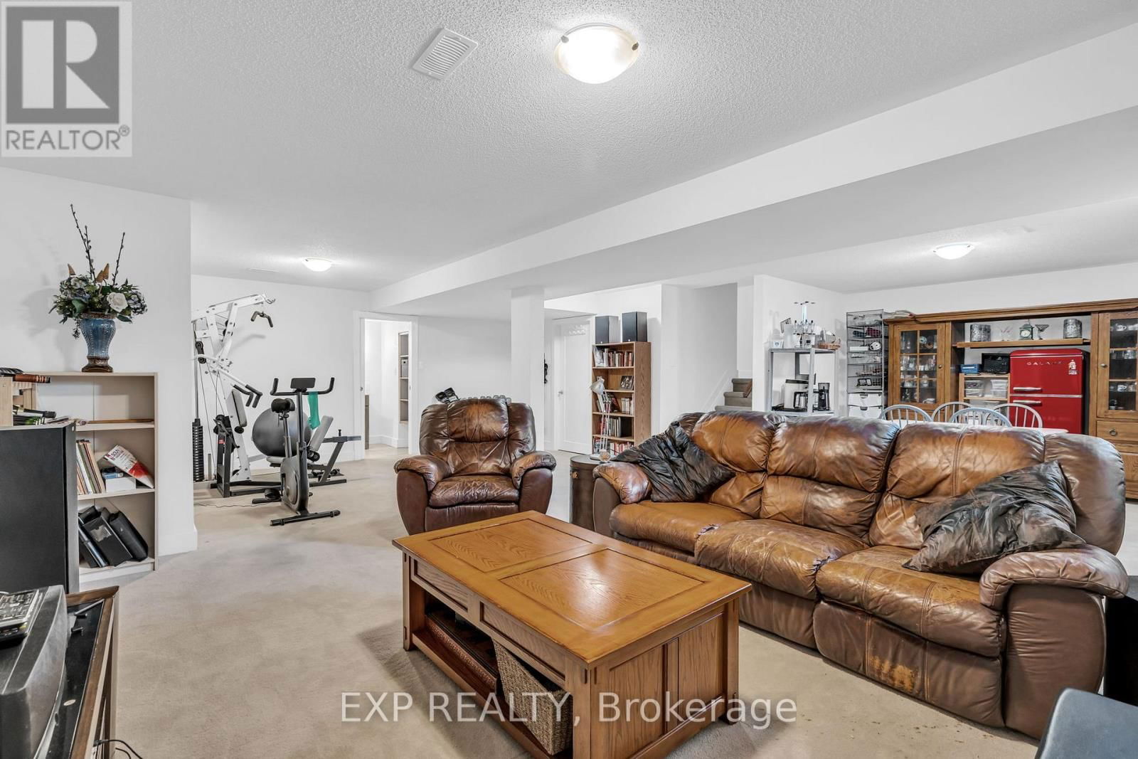 2114 HELENE-CAMPBELL ROAD Image 39