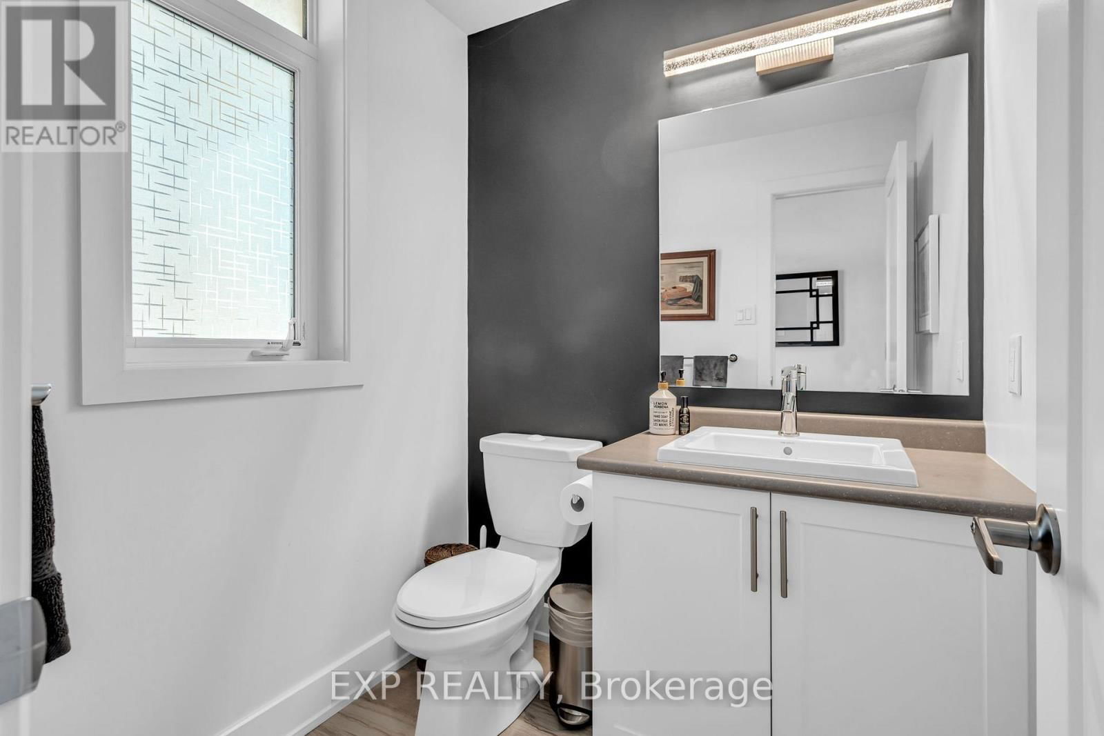 2114 HELENE-CAMPBELL ROAD Image 4