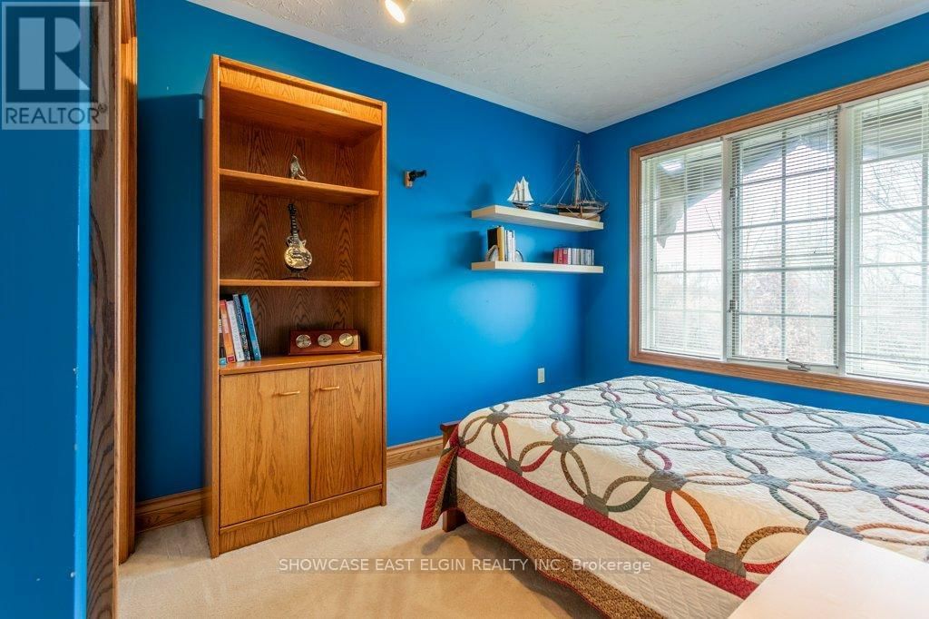 28 SINCLAIR CRESCENT Image 22