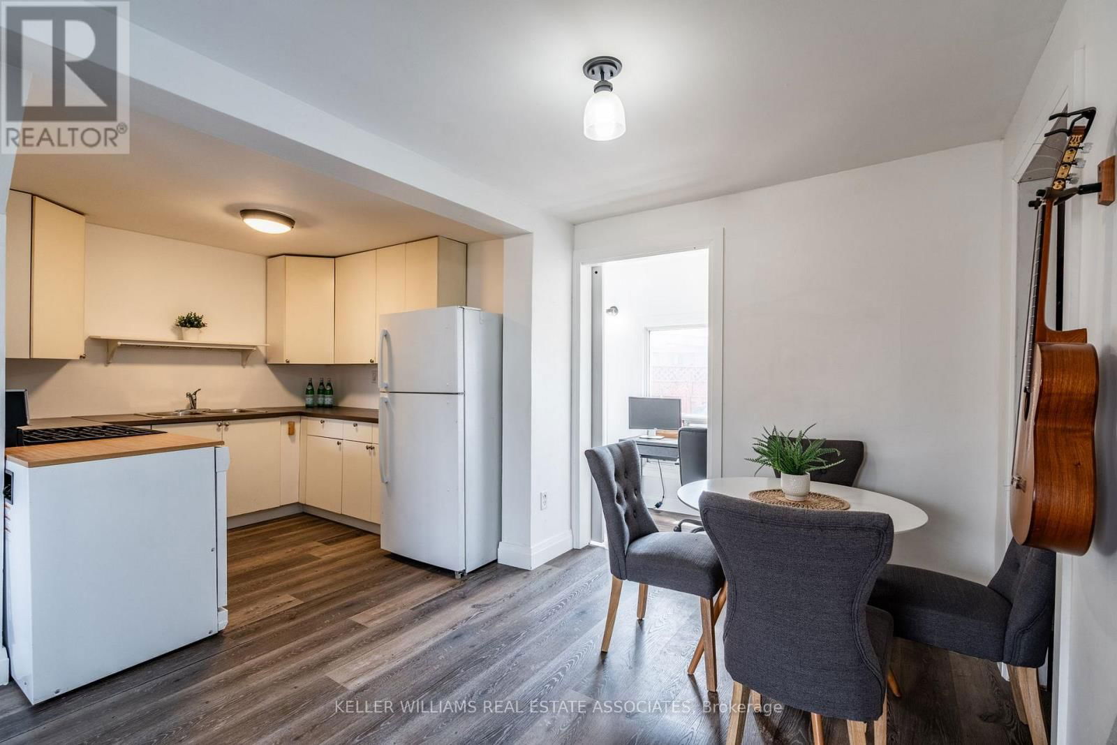 28 EDINBURGH AVENUE Image 10