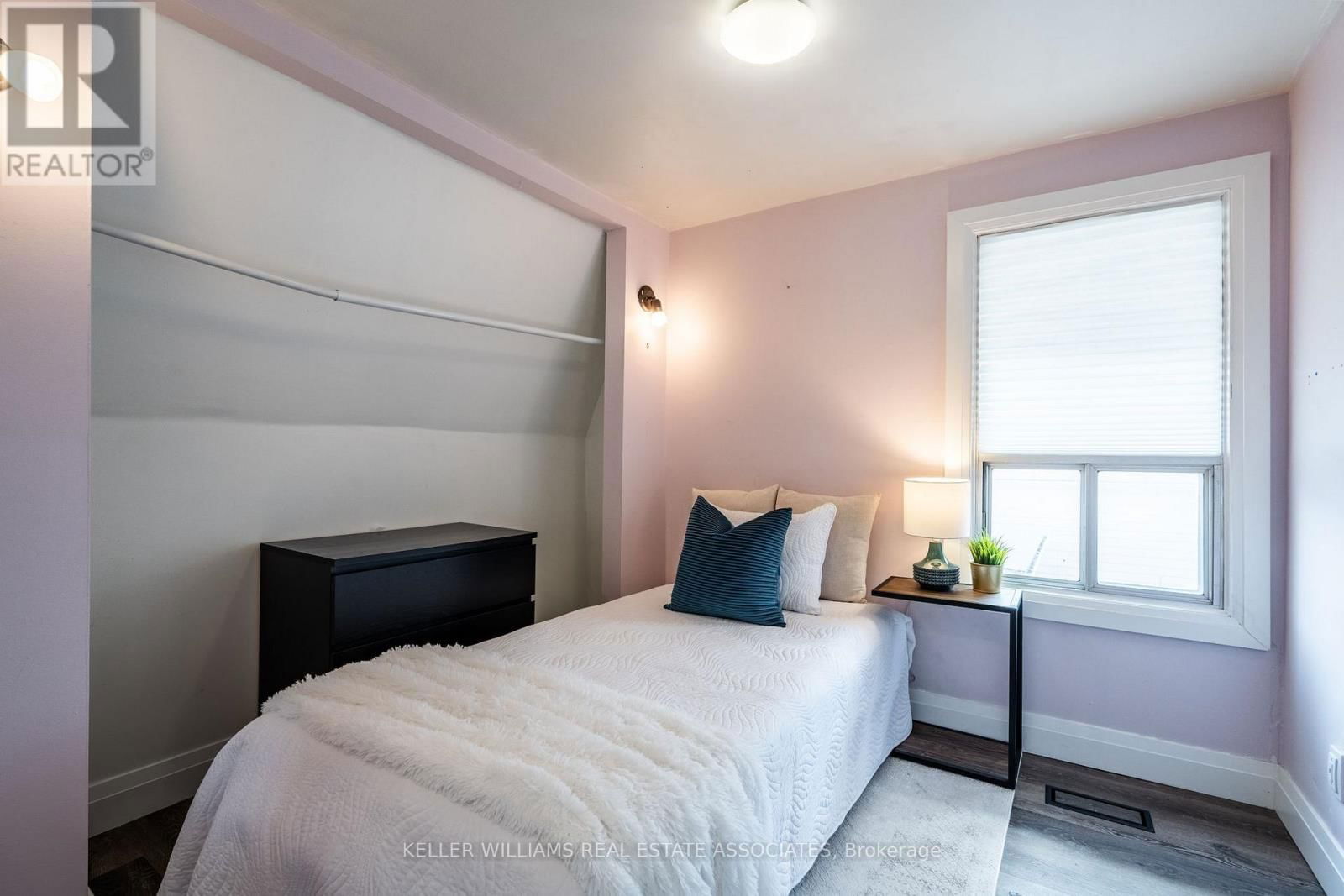 28 EDINBURGH AVENUE Image 28