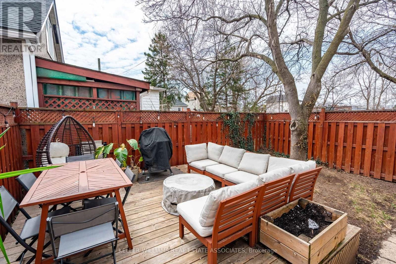 28 EDINBURGH AVENUE Image 34